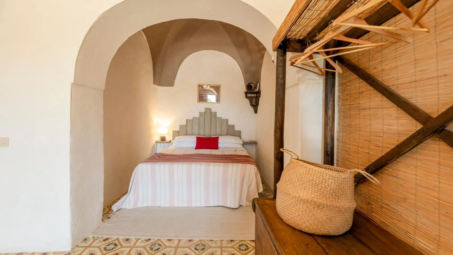 Dammusi Rekale Villa Scauri  Italia